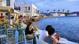 希腊旅游部长：今年能恢复到2019年的八成