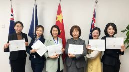 金征远皇家移民＆混沌大学首批创新班学员毕业！