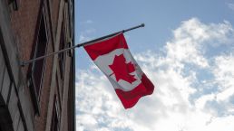 疫情重磅福利： 加拿大访客转工签政策延期！