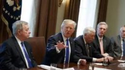 多位美议员联合致信政府 要求进一步减少移民入籍障碍